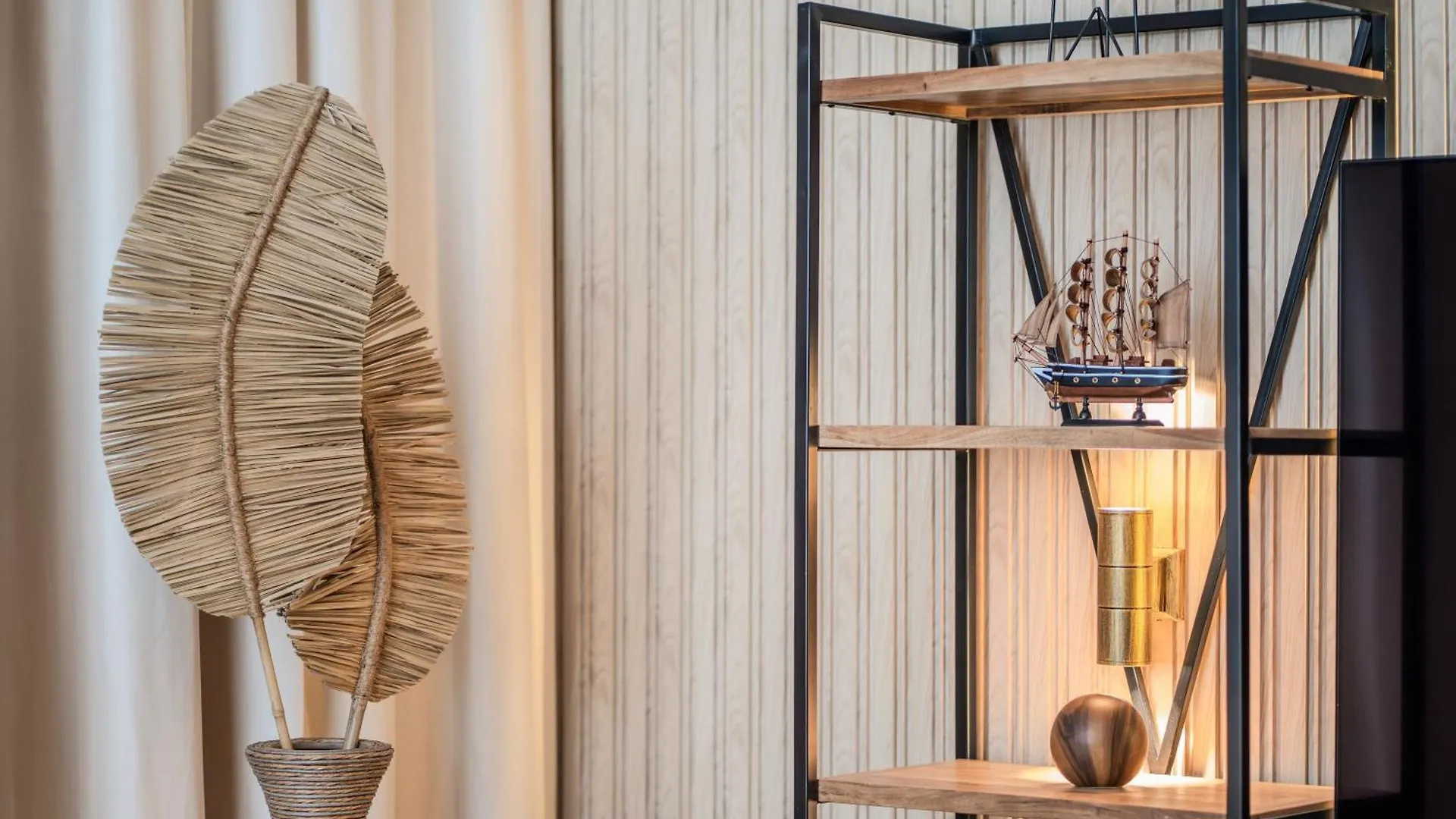 Apartamento Private Luxury Studio By Blue Cloud Holidays Sharjah Emirados Árabes Unidos